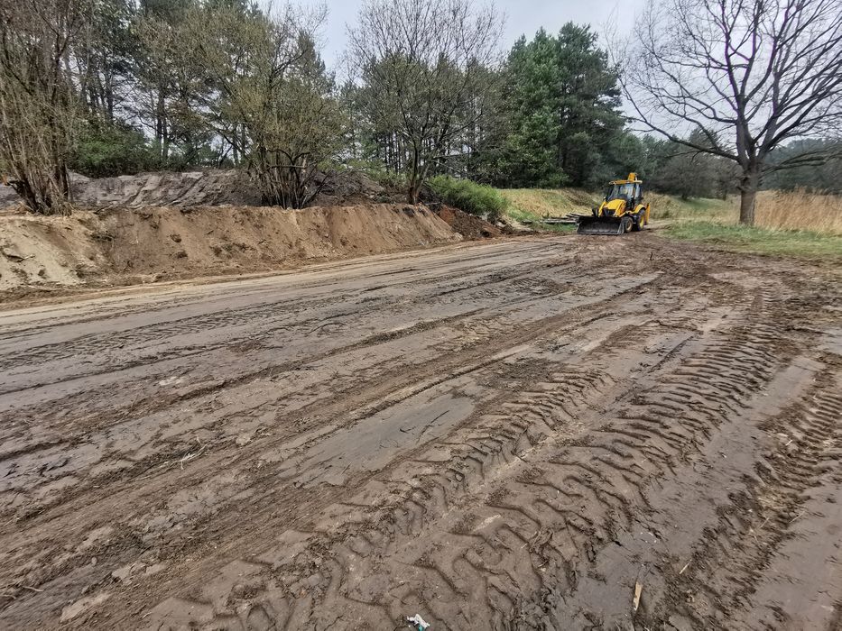 Uslugi koparko-ładowarko JCB 3CX