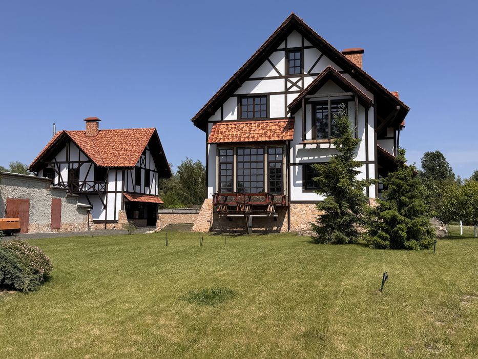 Продажа усадьбы с прямым виходом на Днепр! 55 соток! Подвал!