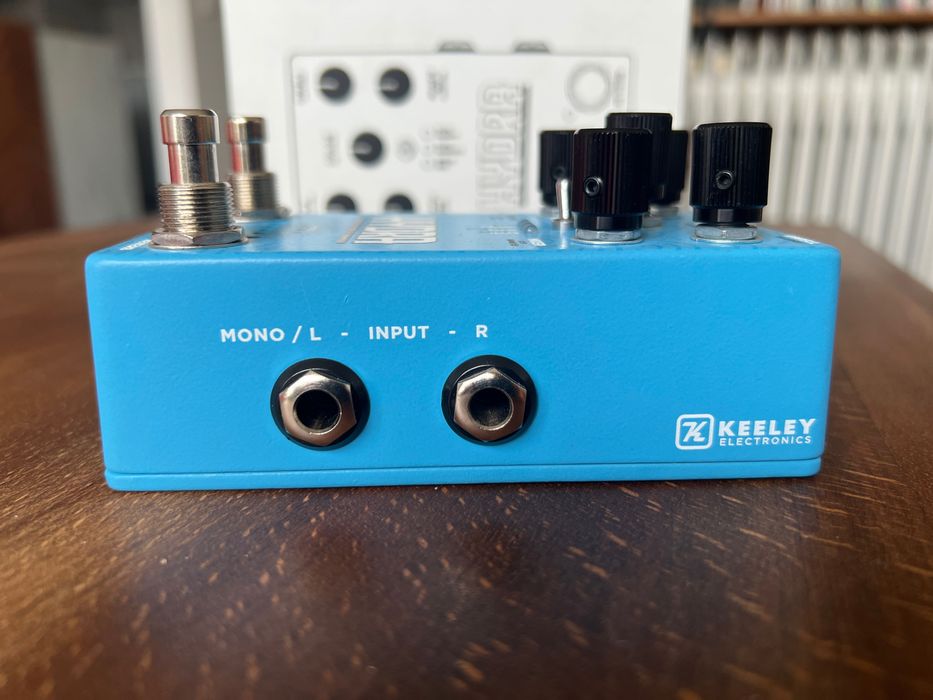 KEELEY HYDRA Stereo Tremolo Reverb