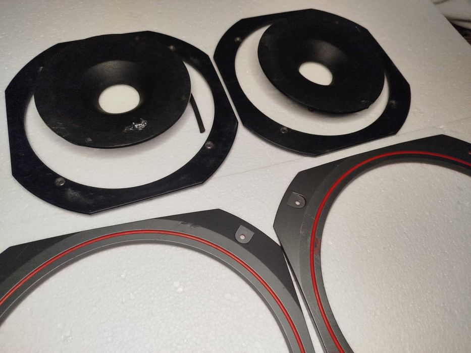 Aluminiowe i plastikowe pierścienie Unitra Tonsil