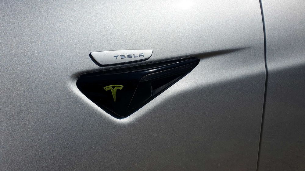 Tesla Model S 75 D  impecável, com Garantia