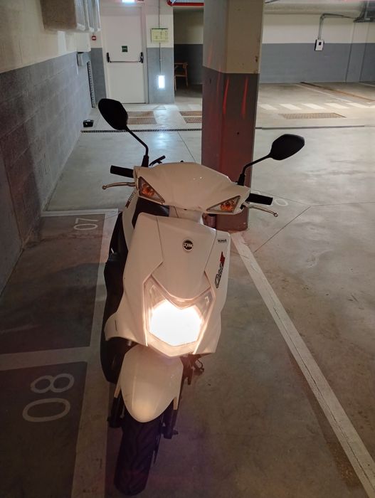 Orbit 125 em perfeitas condições