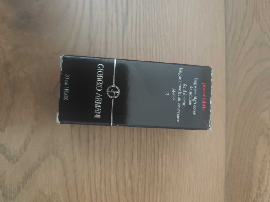 Nowy podkład damski Giorgio Armani Power Fabric + Longwear High Coverage 30ml