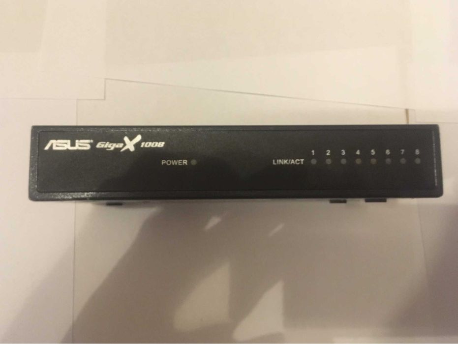 Switch/Przełącznik sieciowy ASUS GigaX 1008/G 8 portów + zasilacz