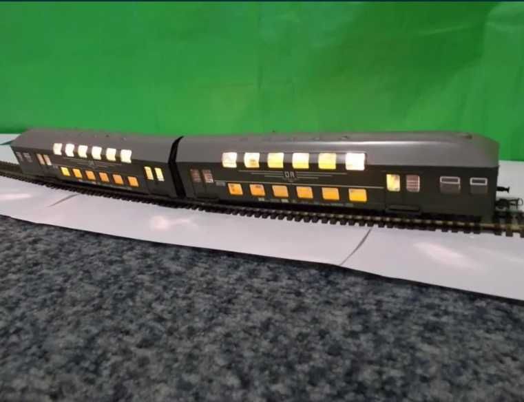 2-х Этажный состав вагонов ЕСТЬ СВЕТ 56см PIKO Пико "НО" 1:87