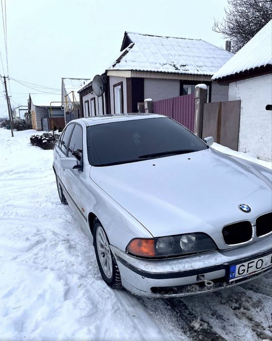 BMW E39 5-series 1999 Срочно ПРОДАМ