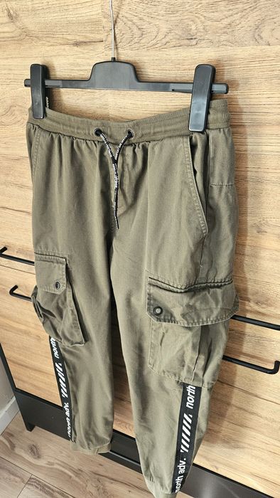 Spodnie bojówki 170