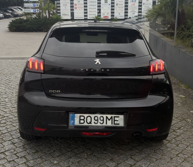 Peugeot 208 1.2 Turbo 100 CV Ano 2021 ( Versao Allure )