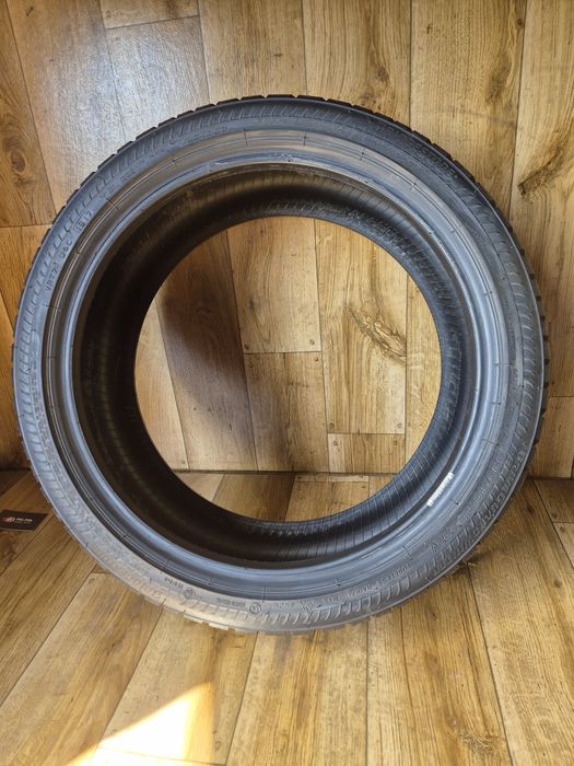 225/40/18 Bridgestone Para zima Demo Pomagazynowe RunFlat SSR RSC RFT