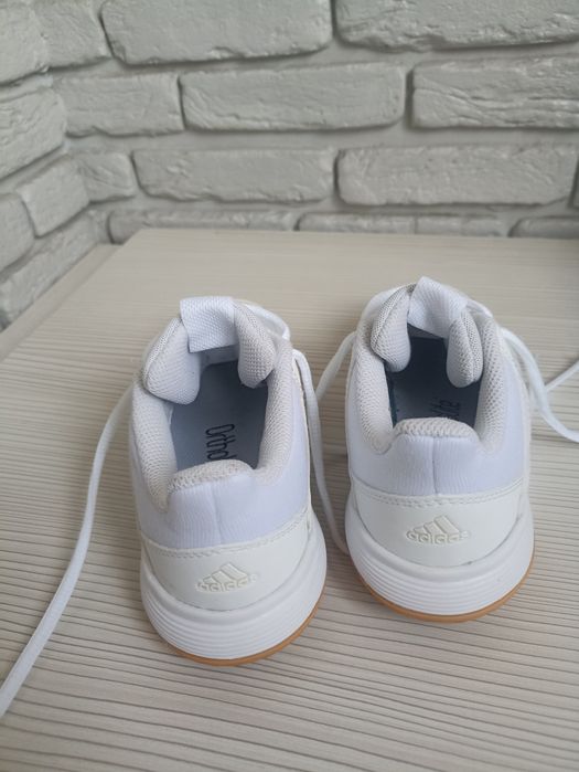 Кросівки Adidas адідас дитячі