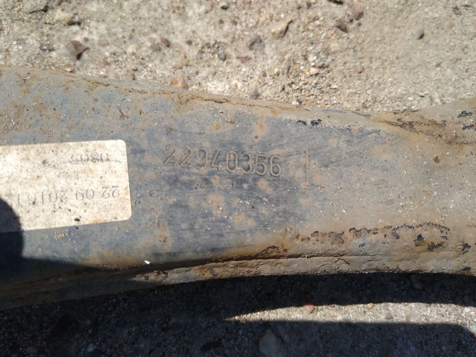 Wahacz lewy tył opel Insignia A Lift oryginał kombi