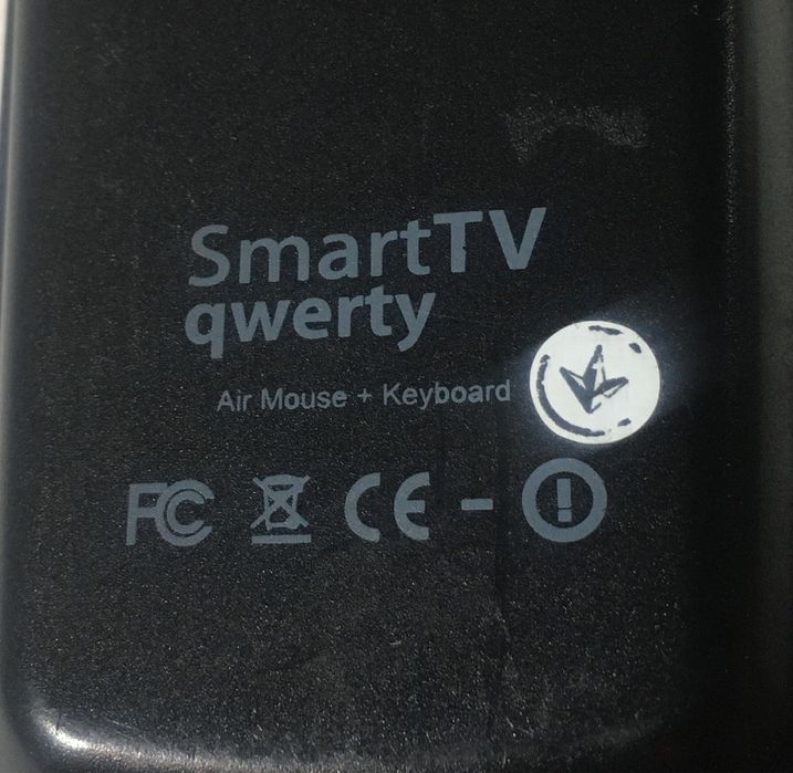 Миниклавиатура , беспроводная мышь