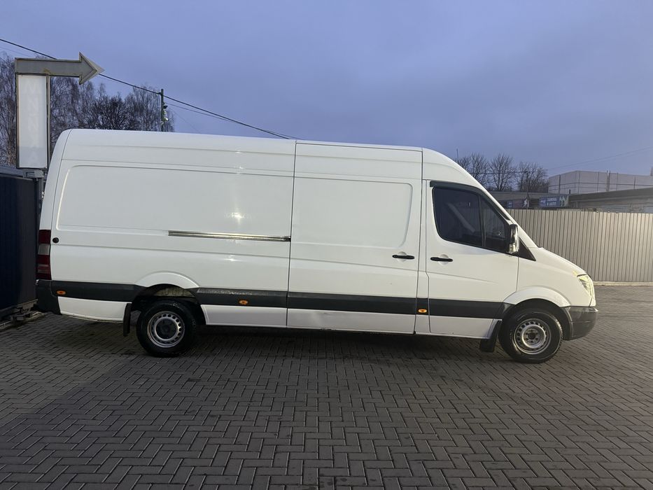 Вантажні перевезення/переїзди