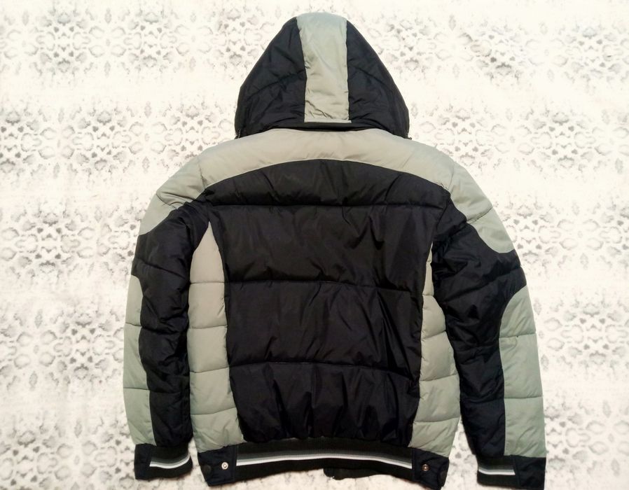 Продам подростковую куртку Adidas