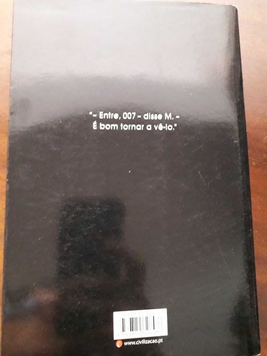 Livro "A Essência do Mal"