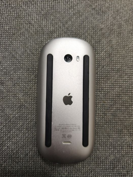 Apple Magic Mouse 2 (Nowa bateria!)