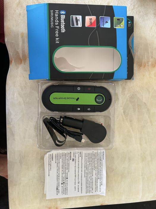 Беспроводное устройство громкой связи Bluetooth.