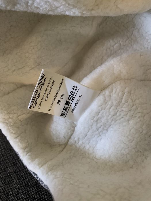 Czapka broel jesienno -zimowa 39 cm