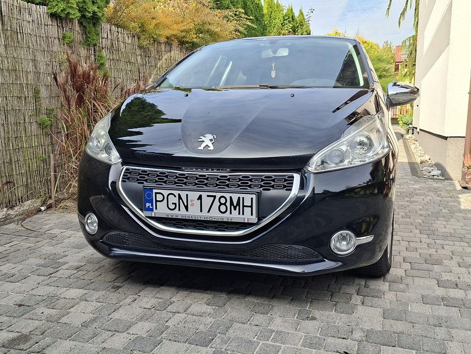 Peugot 208 2014r benzyna