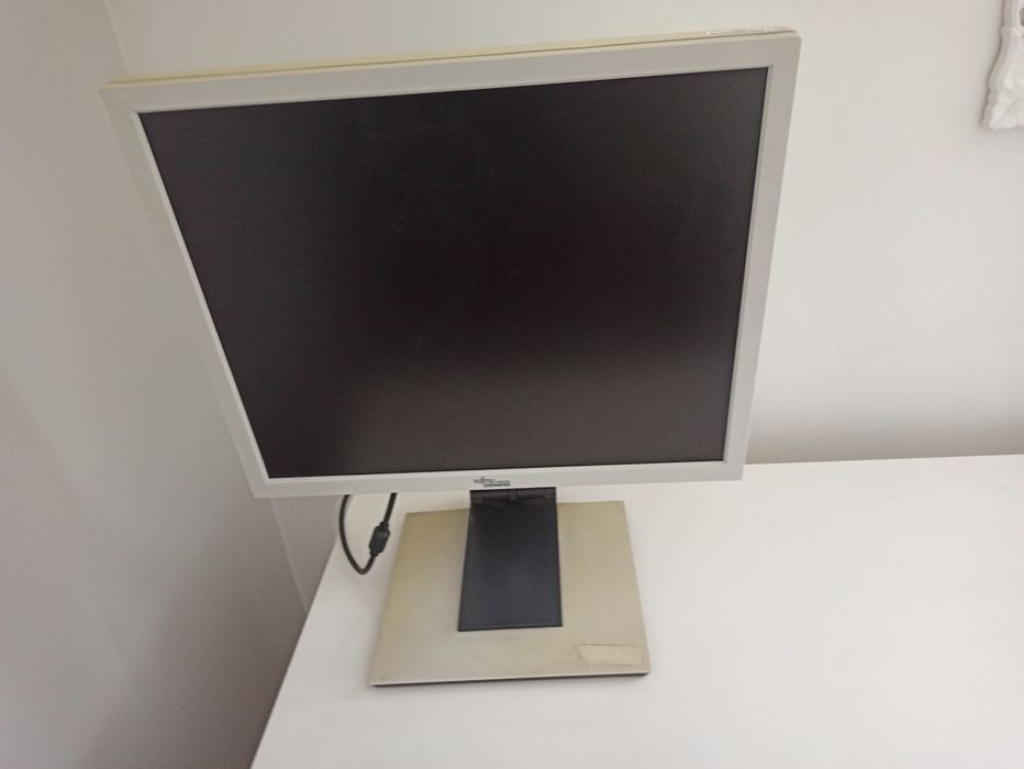 Monitor Siemens 17 cali +klawiatura