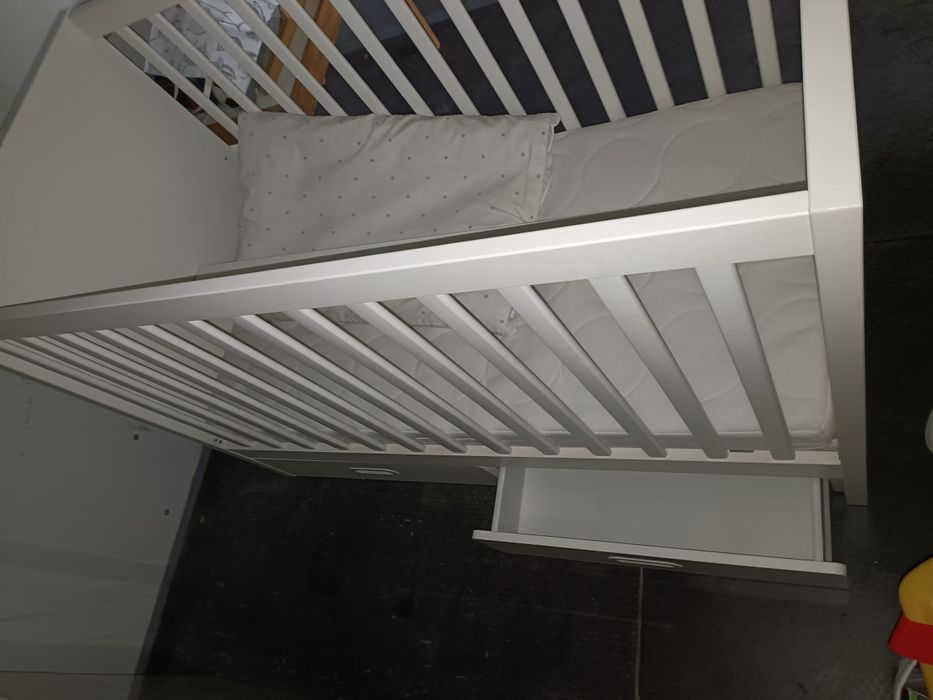 Berço ikea stuva
