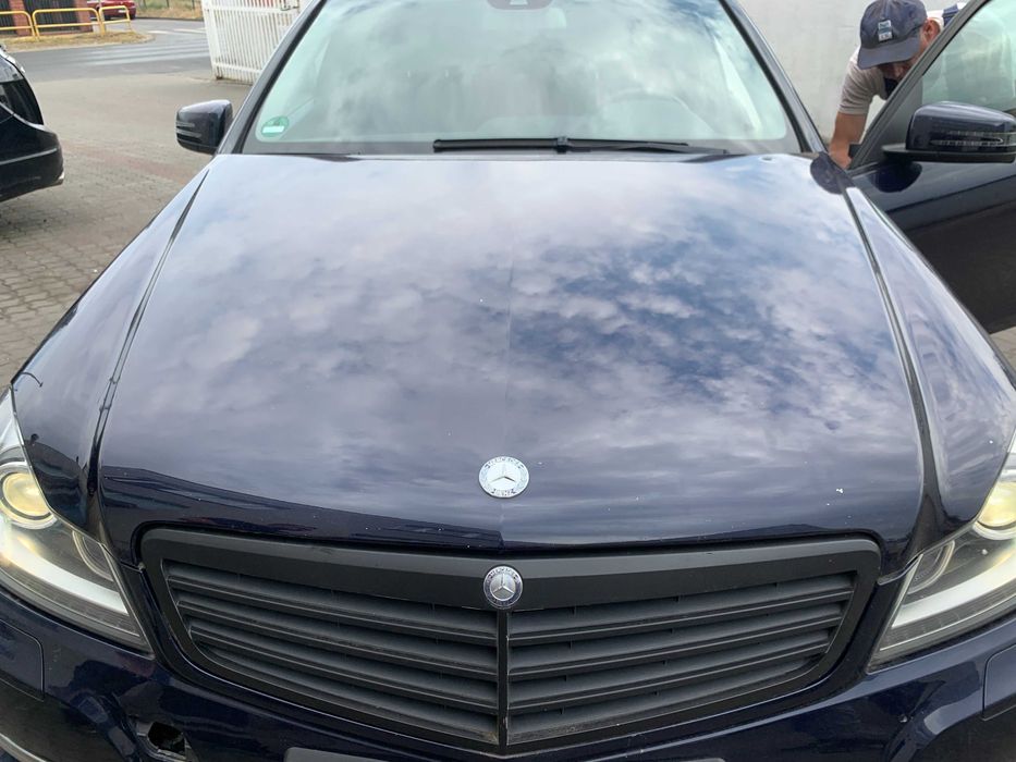 Mercedes C klasa W204 LIFT MASKA pokrywa klapa silnika niebieska lakier 890 W ORYGINALE!