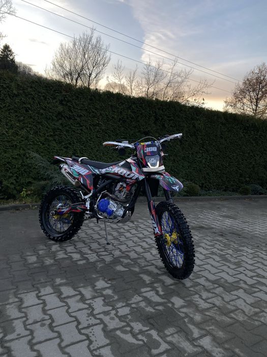 Продається кові адванс 300