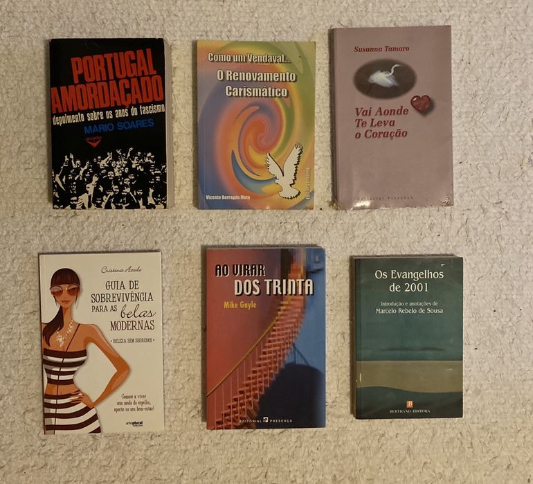 Vários livros usados