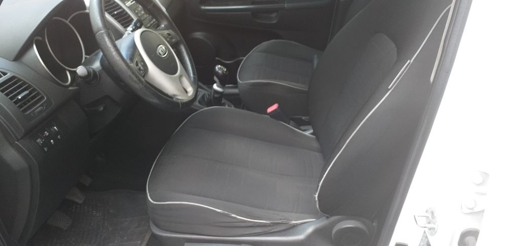 Kia Venga 1.4 Dinamic5 CRDi (Diesel)  Estimado