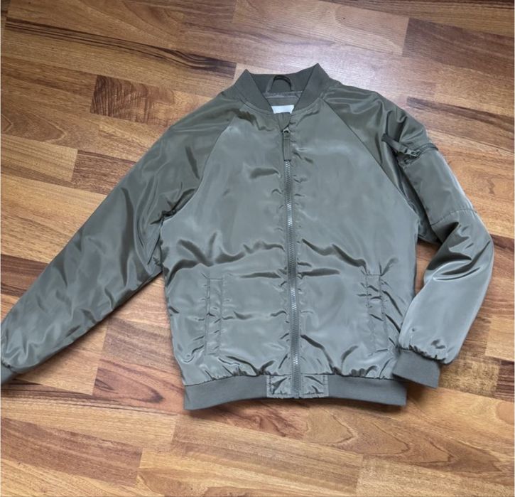 Одним лотом ! Пакет одягу на хлопчика 134