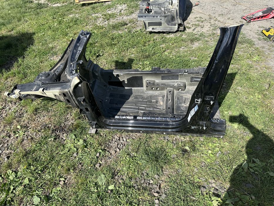 podłużnica fartuch prog lewa passat b8