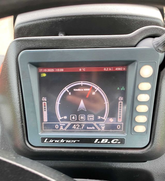 Lindner Geotrac 114 pro.