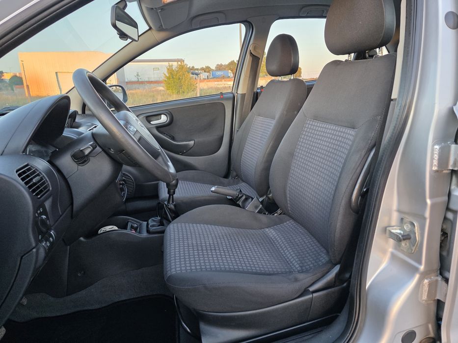 Opel Corsa C 1.2 (2005)
