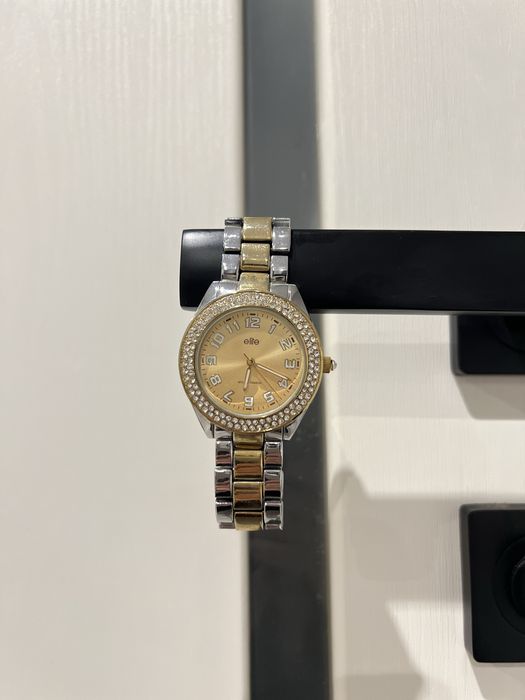 Жіночий наручний годинник бренду Elite E53364 101, часи жіночі