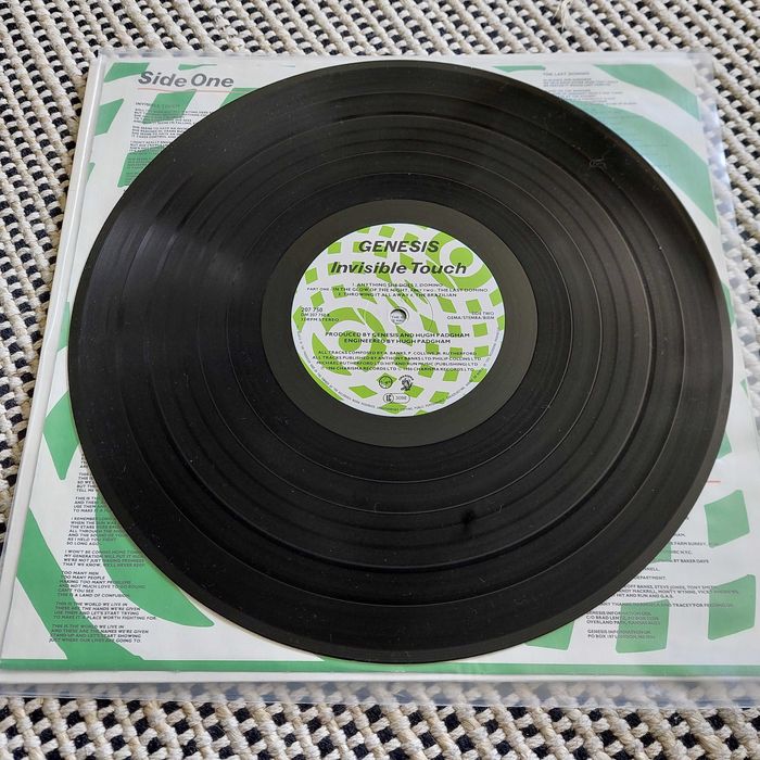 Disco vinil LP Genesis - Invisible Touch