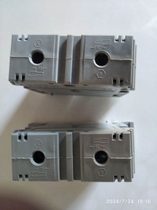 Винтовая клемма ESC-GPA.150/FIX на монтажную панель 150