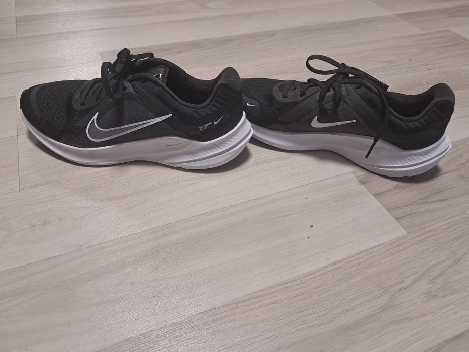 Nike Quest 5 rozmiar 39