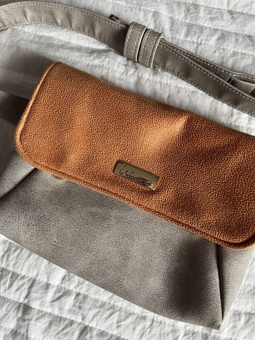 Torebka Waisted crossbody pomarańczowa