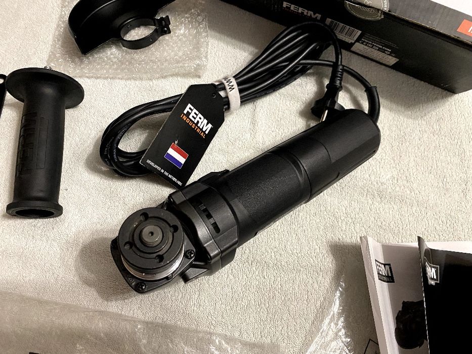 Нідерланди! Болгарка 125 мм Ferm AGM 1115P турбинка