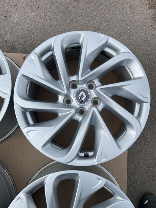 Диски 5/114.3/ R18/ DIA 66.1/ ET 39/ Renault Talisman / Renault Espace