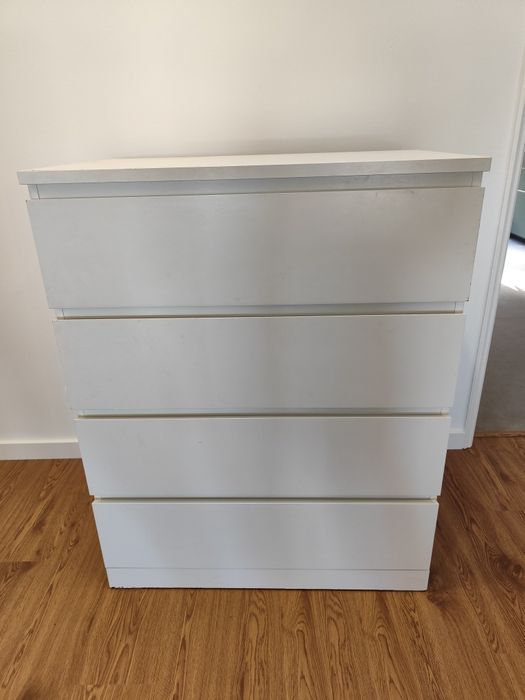 Comoda MALM ikea 4 gavetas
Cómoda c/4 gavetas, branco, 80x100 cmMALM
C