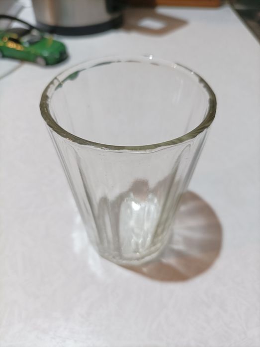 Продам граньоні стакани