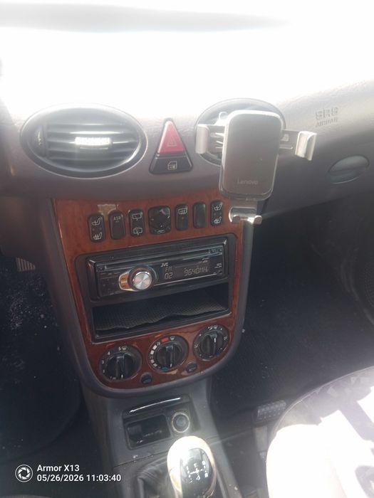 Carro Mercedes - Benz A170
