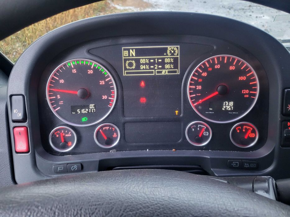 Sam.ciężarowy MAN TGL 12.180 rok 2011 , automat, winda, chłodnia