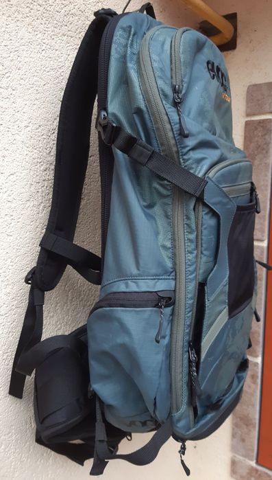 Продам рюкзак  EVOC fr tour