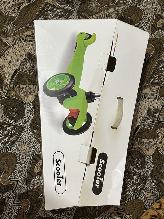 Самокат скутер (scooter bulang) трехколесный.