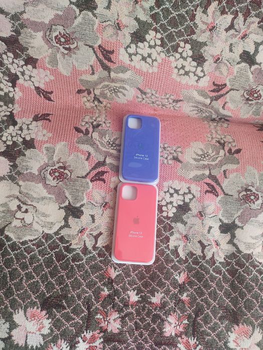 Нові силіконові чохли для IPhone 13