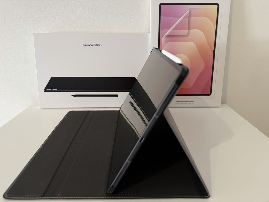 Samsung Galaxy Tab S11 Ultra 14”, 256GB, WIFI + S Pen + Capa c/ FATURA e GARANTIA (até 12/SET/2028)