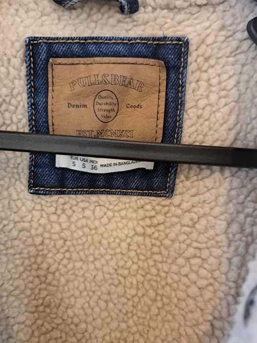 Jeansowa ocieplana kurtka Pull&Bear