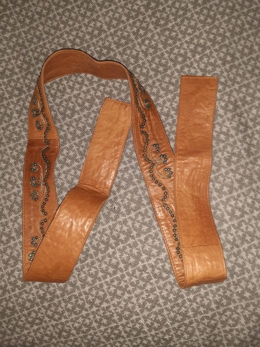 Пояс жіночий шкіряний з вишивкою